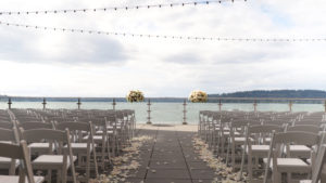picture perfect ceremony at the hyatt regency lake washington. Take by pixel dust weddings top videographer