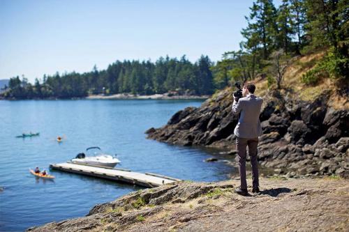 Wedding Videographer getting shot at Doe Bay Resort on Orcas Island Washington